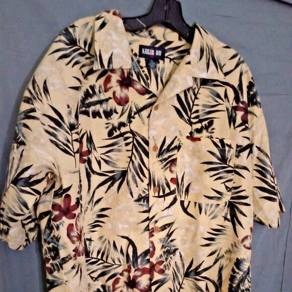 KEELER BAY Shirt Large Button up Tan and Burgundy Flower Beach Hawaiian Tropical - Picture 4 of 8